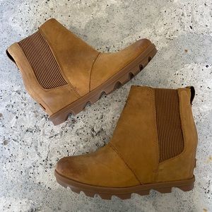 Sorel Joan of arctic wedge chelsea bootie camel